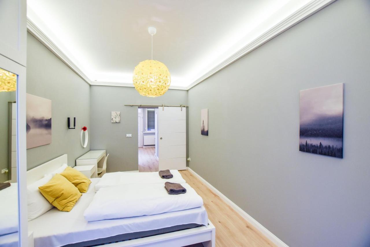 Riverside Apartment In Downtown Budapest Exterior photo